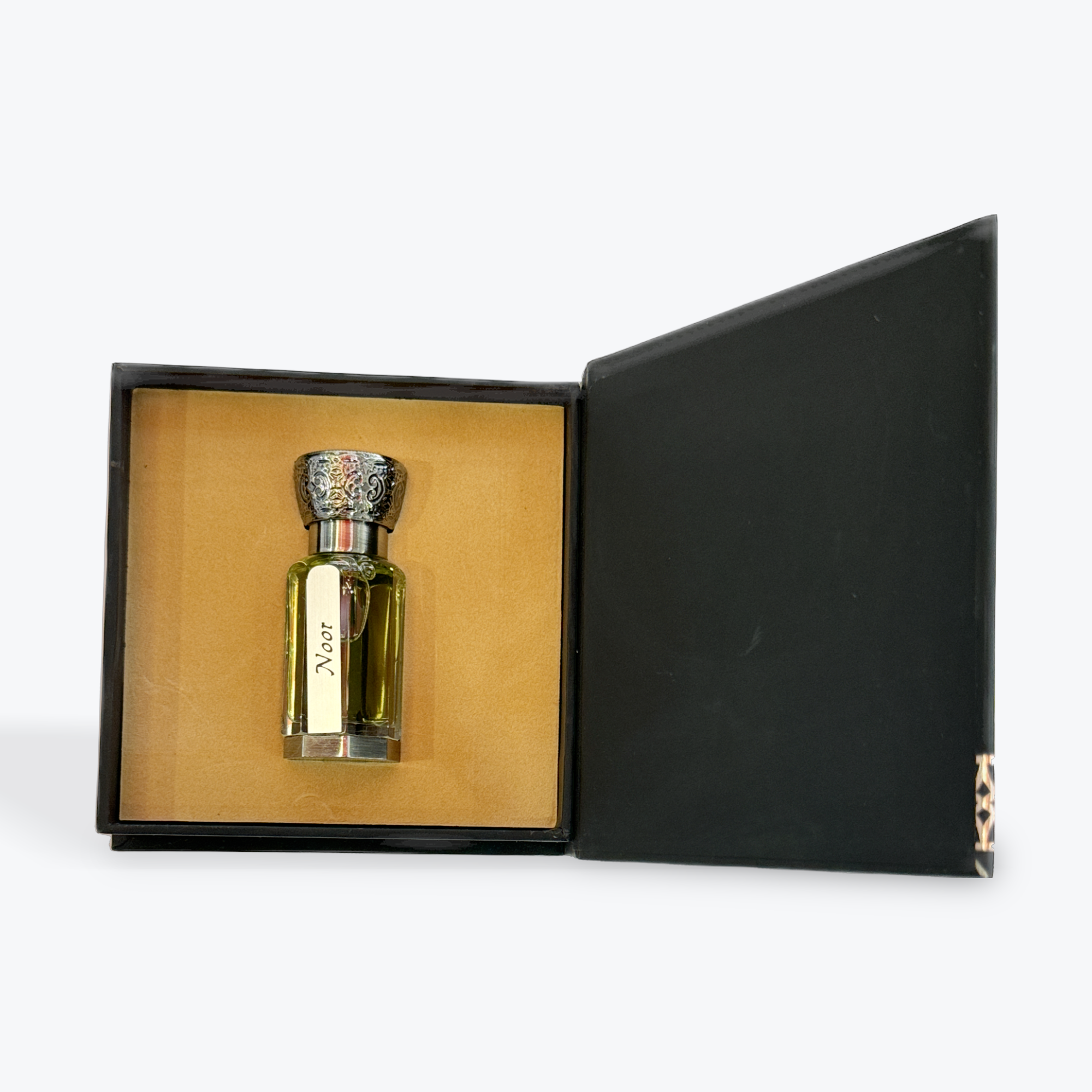 NOOR PERFUME OIL 12 ML BY BAVARIA
